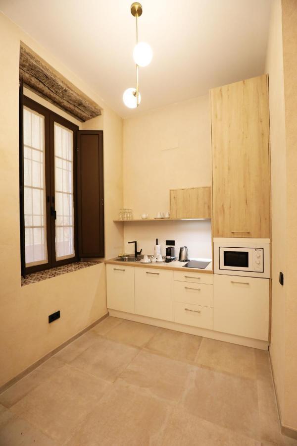 Aparthotel Casa Senorial Del Siglo XVIII Sevilla Exterior foto
